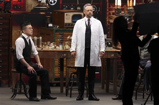 How Nate Bargatze's Emmys Opening Was Inspired by His Viral 'SNL' Sketch