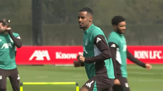 Isak trains with Liverpool as 'Reds' prepare for PSG Champions League test