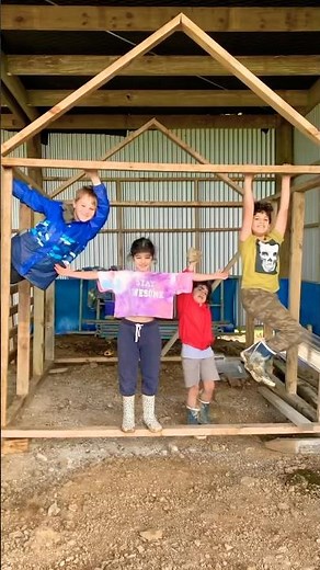 Hands on construction experience for kids using real power tools🪛🔨👷‍♀️👷‍♂️🪚