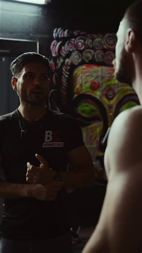 Bryan Coffigny on Instagram: "🚨 Extremely proud of my client/friend Kyle’s transformation 🚨 My client kyle is a full time police officer 👮🏻‍♂️ and real estate agent 🏠 with a BUSY schedule who In a span of a few months working with kyle we’ve been able to get him in the best shape of his life and accomplish the following -Achieved SIXPACK ✅ ✅ -20+ lbs of LEAN MUSCLE mass added ✅ -Bodyfat DOWN from about 20% to 10% ✅ -Added size to CHEST/SHOULDERS/BACK -Strength increased on bench by about 80