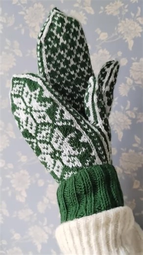 Hand-knitted Wool Nordic Snowflake Mittens: Green & White Winter Gloves - Etsy