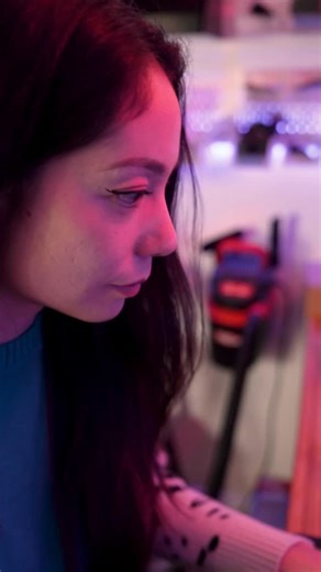 Xyla Foxlin on Instagram: "#ad Learn more about AMD Ryzen AI-powered laptops here: https://www.amd.com/en/products/processors/consumer/ryzen-ai.html #AMDpartner #AMDRyzenAIPower"