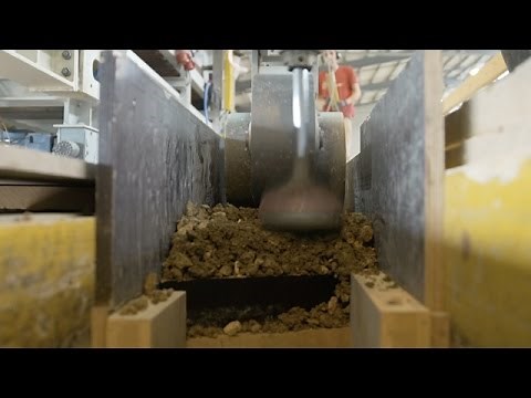 Prefabricated rammed earth - BONUS: Formwork and compaction