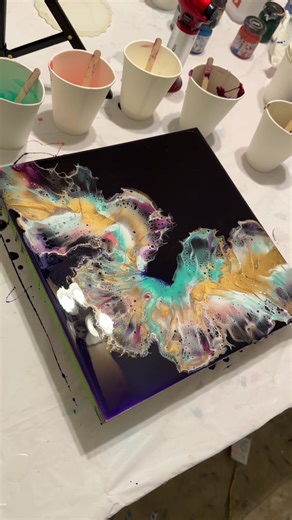 Creative Resin Pour Techniques for Stunning Artwork