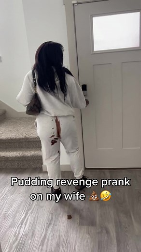 Pudding prank on my wife 💩 🤣 when do you think she found out 🤦🏾‍♂️🤣 #prank #prankwar #funny #couplegoals #prankonwife #fyp