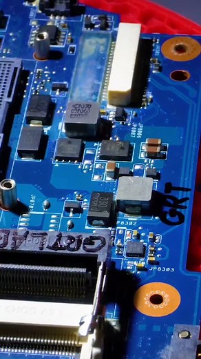 2K views · 2.8K reactions | LAPTOP MOTHERBOARD REPAIR #rozzycomputers #motherboardrepair #motherboardrepairspecialist #motherboardspecialist #motherboards | Rozzycomputers | Facebook