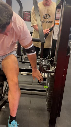 @marksmellybell hittin some chest on the @primefitnessusa chest machine 💪 | Mark Bell - Sling Shot