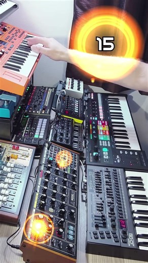 Behringer Model 15 - RD-78 - HyrdaSynth - JD-08 - DMX Drums - MAM MB33 #ambientmusic #music