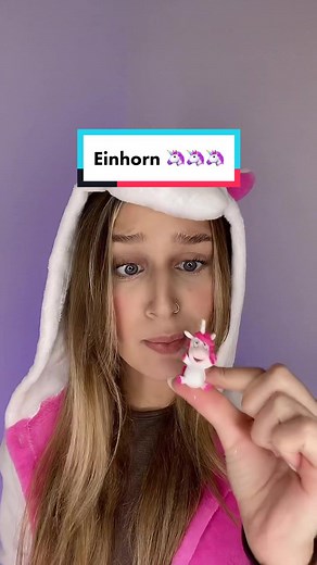 Wo sind unsere Einhorn 🦄 Freaks? 😄 Soll ich mal ein Einhorn Make Up Look schminken? 😍 #fyou #einhorn #nachname #acting