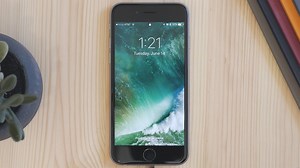 Hands-On With iOS 10's Overhauled Lock Screen