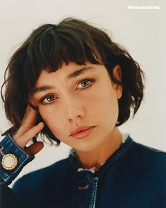 Sydney Chandler | Actress, Writer, Soundtrack