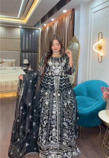 ঈদের জন্য একদম Perfect একটা ড্রেস 😍🖤✨ সাইজ পাচ্ছেন ৪২ • Stock খুবই Limited তাই দেরি না করে এখনই অর্ডার করুন ( Sunflower Accessories ) ফেসবুক পেজে 💌 Shop Address : Jomuna Future Park , Level - 1 , Zone - C , Shop No - #EidShoppingWithSunFlower #SunFlowerByOntora