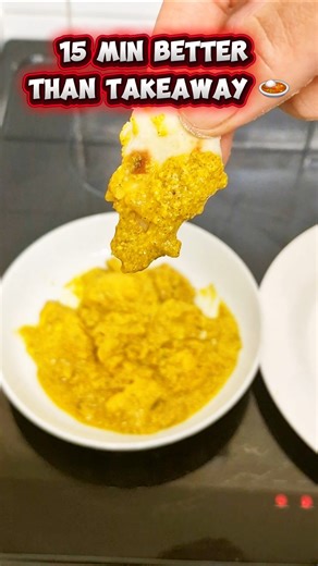 15 Minute High Protein Fakeaway | Creamy Chicken, Flatbread & Bhajis