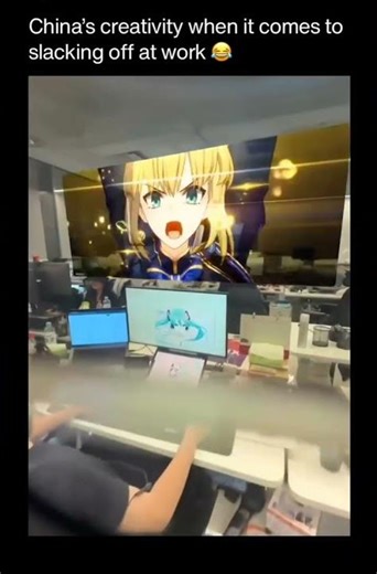 workChinese AR company XREAL showed how their smart glasses workspace full gaming setup. #argaming