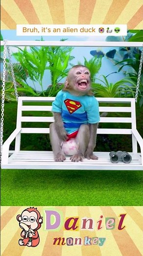 Bruh, it’s an alien duck 😭🦆👽