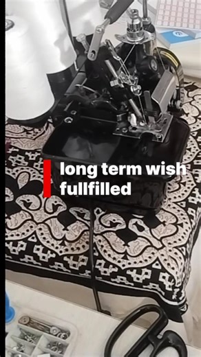 testing my brand new three thread overlock machine...🥰#trendingshorts #sewingmachine