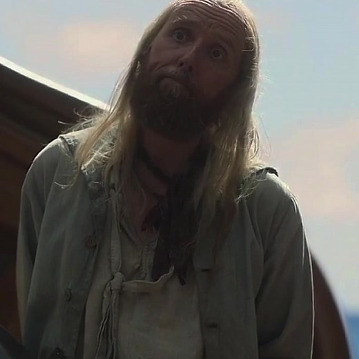 Buttons would be a barb. #ourflagmeansdeath #ofmd #blackbonnet #stedebonnet #blackbeard