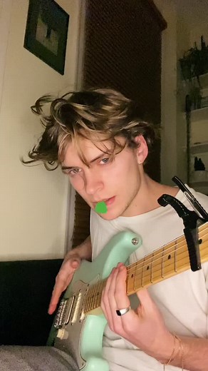 Mastering Fireproof Chords on Electric Guitar | One Direction