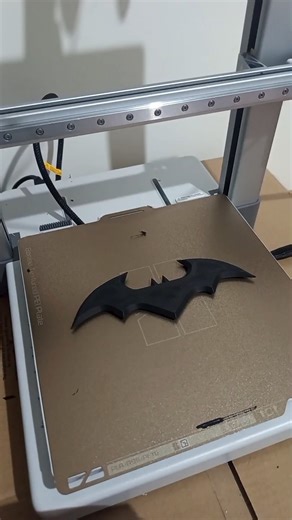 Batman Logo 3D Printing Timelapse | Satisfying Print 🦇#3dprinting #machine #batman #bambulab #3d