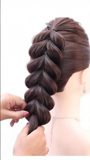 Easy way to do pull through braid ponytail #hairstyle #diyhairstyle