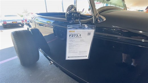 F273.1 - 1932 Ford Custom Roadster