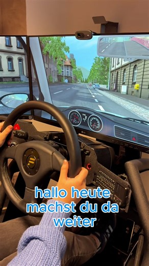 Fahrschule Andi Renner on Instagram: "🎮 Sicher starten – ganz ohne Verkehr Die ersten Abläufe lernen, ohne Stress, ohne Hektik. Im Fahrsimulator bekommst du ein Gefühl fürs Fahren und für´s Schalten. Wir üben typische Situationen und üben deine Reaktion. 🚗💡 So wächst Sicherheit Schritt für Schritt. Und genau das macht den Einstieg entspannter und den späteren Fahrunterricht effektiver. 👉 Hört sich gut an? Dann meld dich bei uns. -------------------------------------------------- Starte jetzt