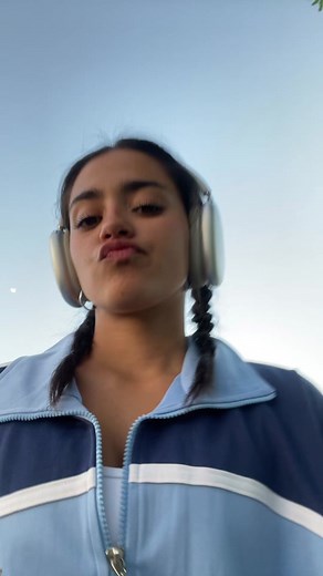 Maia Reficco (@maiareficco)’s video of Maia Reficco Pretty Little Liars