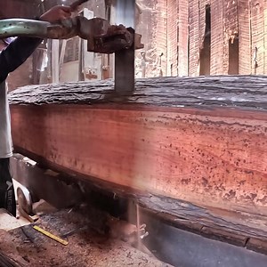 very satisfying sawmill big log #sawmill #woodworking #wood #sawmillbusiness #lumber #logging #liveedge #woodworker #woodmizer #timber #forestry #woodwork #slabs #bandsawmill #woodshop #hardwood #reclaimedwood #liveedgewood #loggers #diy #urbanlogging #logginglife #fellerbuncher #carpentry #portablesawmill #chainsaw #skidders #woodpreneur #sawmilling #southernlogging | Sawmill & Woodworking