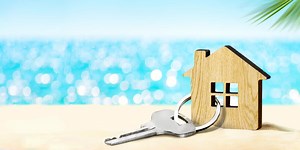 Telling Signs That You Need to Take Extra Safety Precautions in Your Airbnb