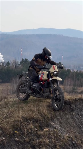 BMW R12g/s pure fun #yakkexp #rebelhorn