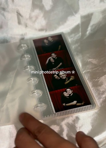 Create Your Own Mini Photostrip Album