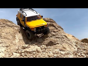 Toyota FJ Cruiser Rock Crawler 1/18 scale(FMS MODEL)