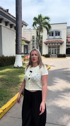 Restaurante en el hotel La QuInta Real , una muy buena opción en la Ceiba!🤩