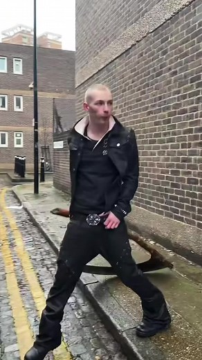 Filming in London be like: | london