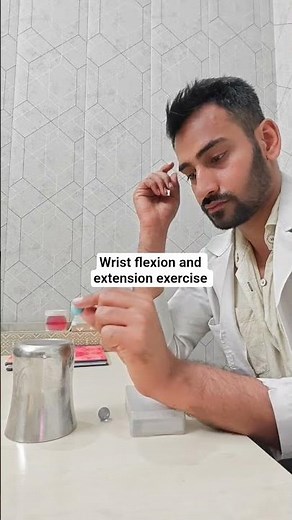 wrist flexion and extension exercise #physiotherapy #physiotherapist #handrehabilitation #doctor
