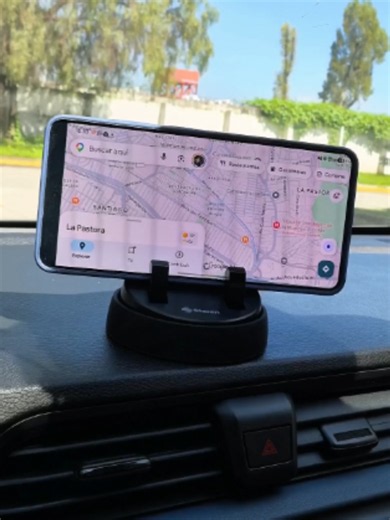 Soporte para auto para celular — rotación 360° y adhesivo reutilizable