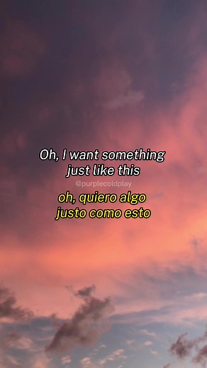 @g0nzalez2 ✨💜 #coldplay #coldplayconcert #lyrics #letra #español #coldplayer #somethingjustlikethis #coldplayer #guatemala #musicofthespheresworldtour