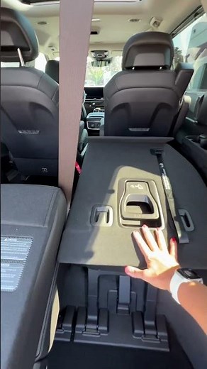 2025 kia carnival cargo space
