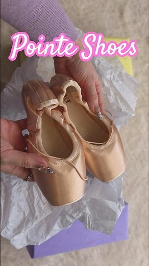 Cozy Unboxing 🦢💖 Bloch Pointe Shoes from a Small Dance Shop 🩰 #balletcore #ballet