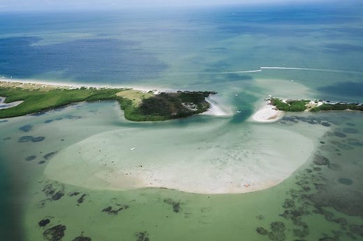 Clear Kayak Through Scenic Shell Key Preserve