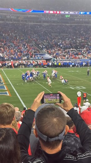 Woke up feeling like this 🤣🤣🤣🤣🤣🐾🐾🐾🐾🐾🐾 | Gary Franklin