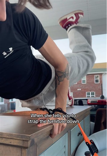 Never fear, the Strap Queen is here 😎 I did this in front of a senior citizen apartment complex 🫶🏼🫶🏼 #wlw #masc #strapqueen #fyp