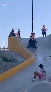 The kid is so scare 🤣 | Awesome and Amazing Videos
