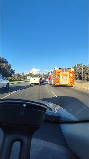 Lots of fire trucks responding to crash | Bunbury CFRS & Eaton VFRS