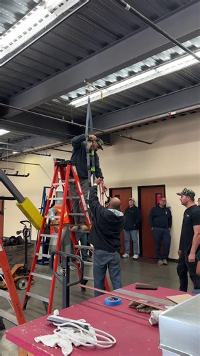 ABC San Diego Chapter on Instagram: "Our monthly EM385-1-1 Fall Protection Competent Person class is built for teams managing fall risk on the jobsite. Get up to speed on hazard recognition, equipment use and inspection, compliance expectations, and basic rescue awareness, with classroom plus hands-on training. 🦺 Next class (24-hr) ⬇️ February 17 - 19 | 7:00 AM – 3:00 PM 📍 Professional Contractor Supply, San Diego Members $790 | Non-Members $890 Need to renew your certification? We also offer