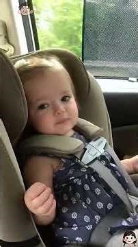 Baby hears favorite music 🎶