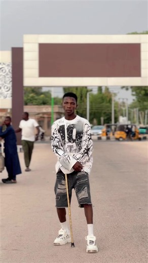 Bawani Eh Yane — Hip Hop Gang Momeneh Track