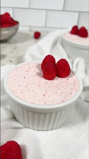 Let’s make raspberry mousse 😍 #asmr