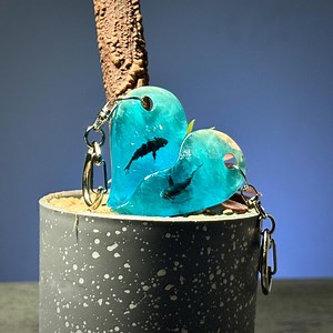 Resin Shark Heart Keychain Set – Ocean Couple Gift, Split Heart Keychains for Him and Her – Personalized Ocean Keychain - Etsy