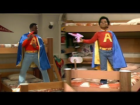 Kevin Hart Stars in Live Remake of ‘Diff’rent Strokes’